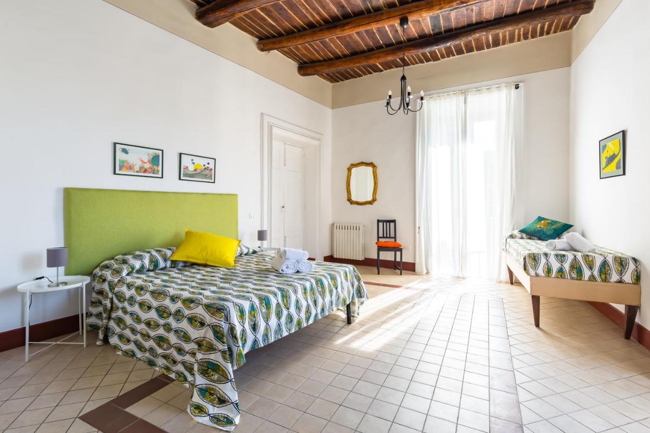 Lopez 20 A Big Family Apartment By Napoliapartments Exterior photo